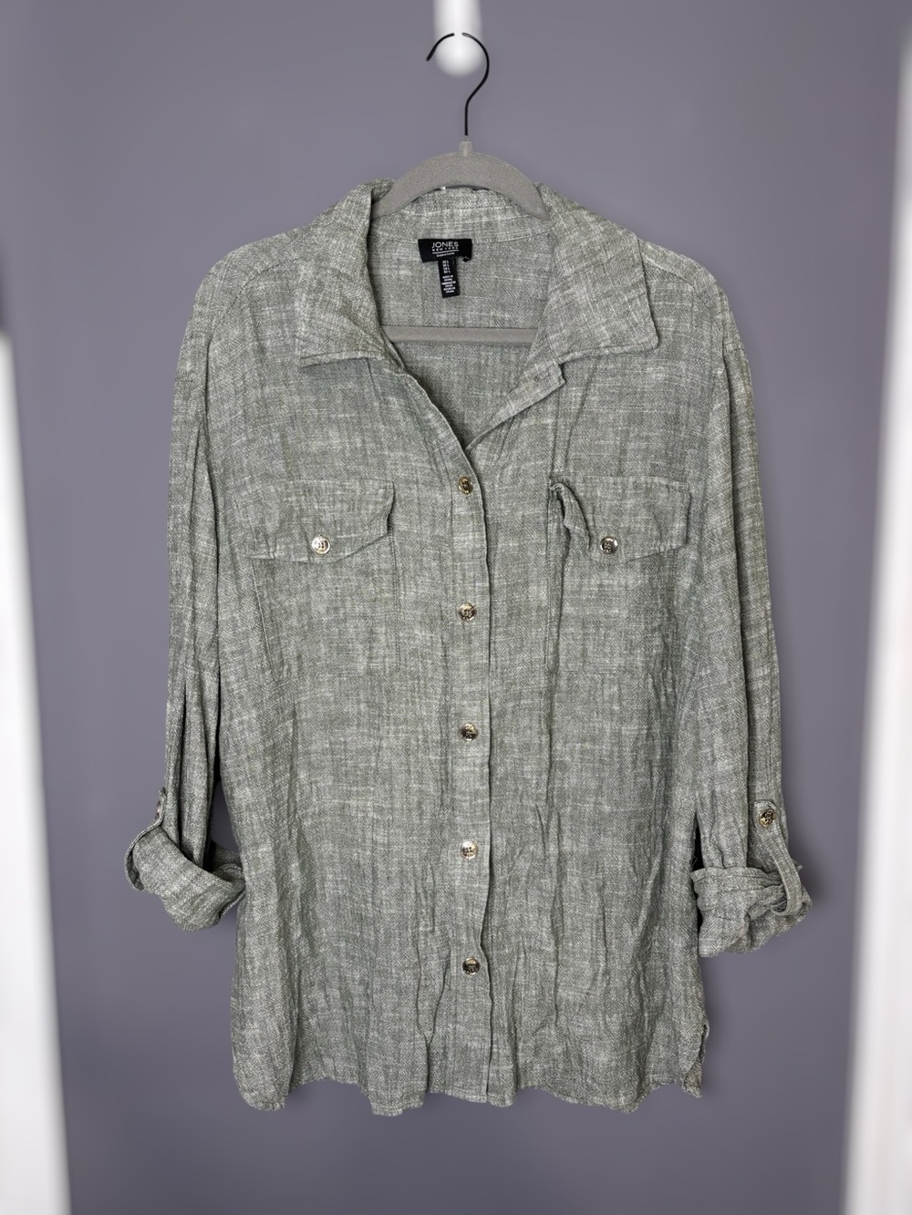 Jones New York Sage Green Roll Tab Sleeve Button Down Shirt Large